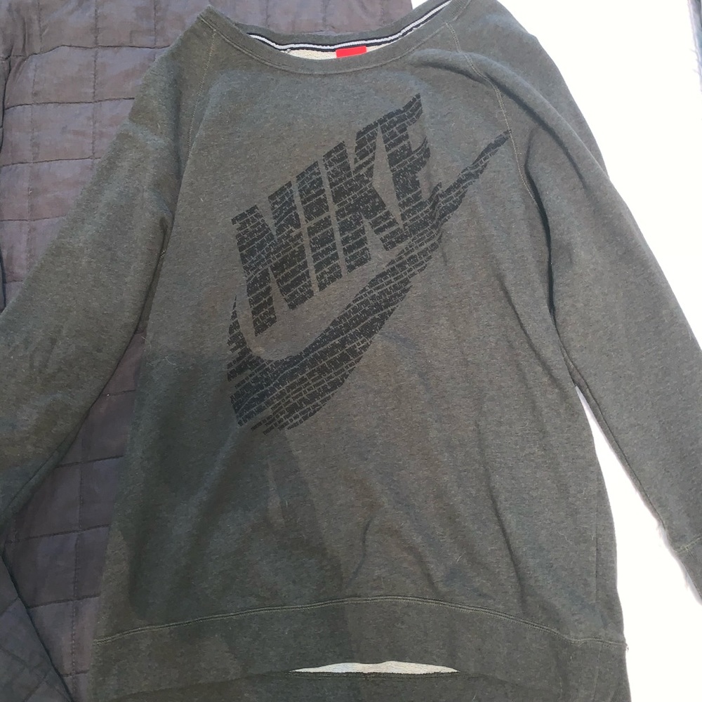 Nike sweatshirt